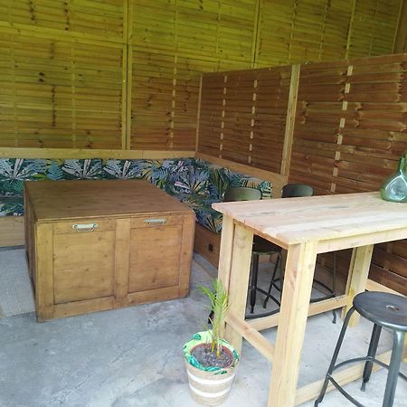 Montplaisir Bed & Breakfast Montendre Dış mekan fotoğraf