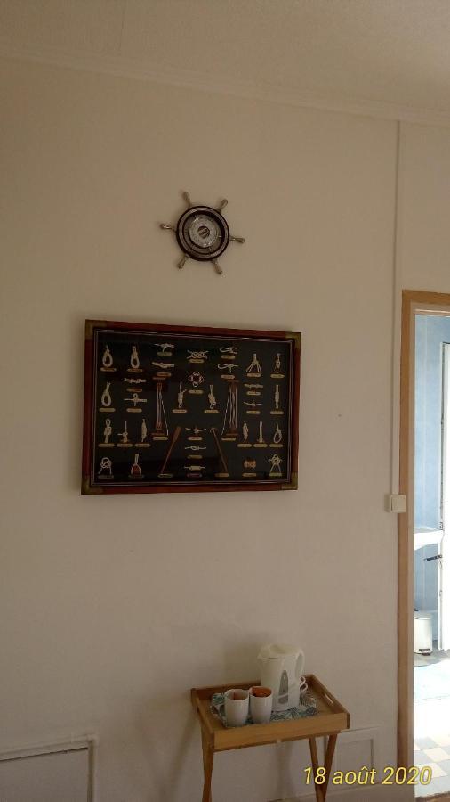 Montplaisir Bed & Breakfast Montendre Dış mekan fotoğraf