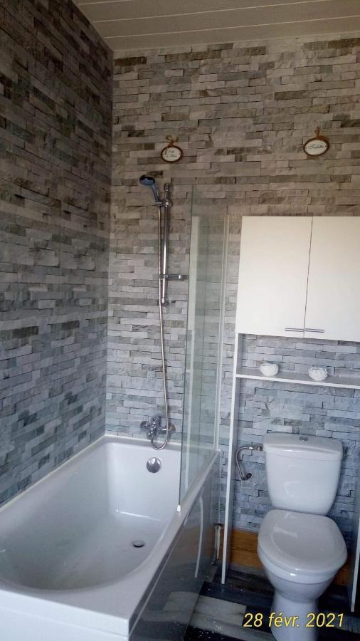 Montplaisir Bed & Breakfast Montendre Dış mekan fotoğraf