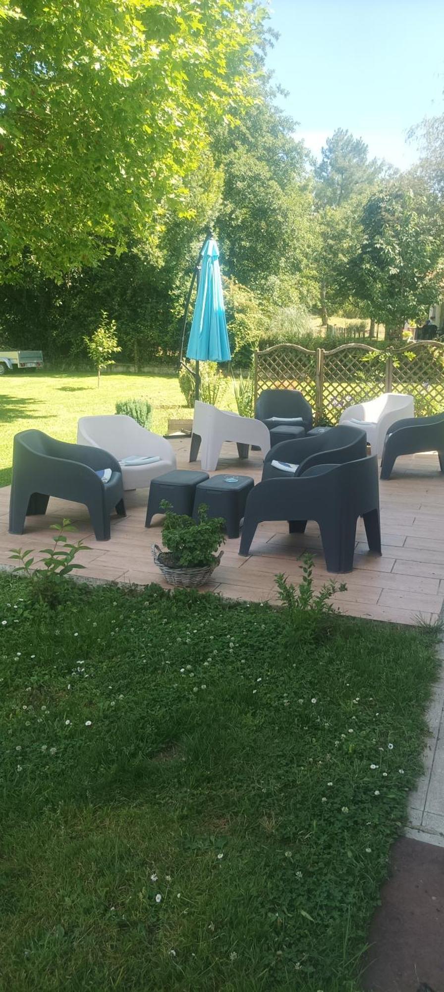 Montplaisir Bed & Breakfast Montendre Dış mekan fotoğraf